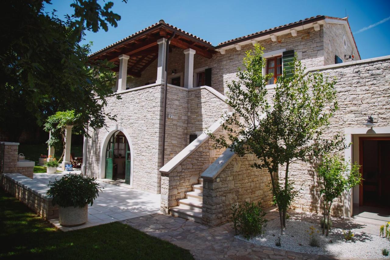 Villa Kringa Tinjan Dış mekan fotoğraf
