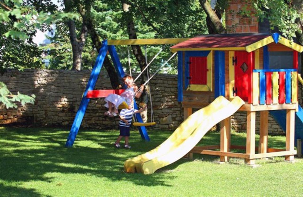 Villa Kringa Tinjan Dış mekan fotoğraf