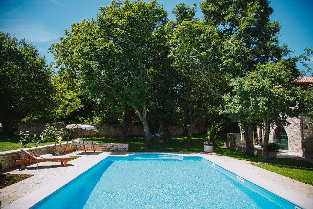 Villa Kringa Tinjan Dış mekan fotoğraf