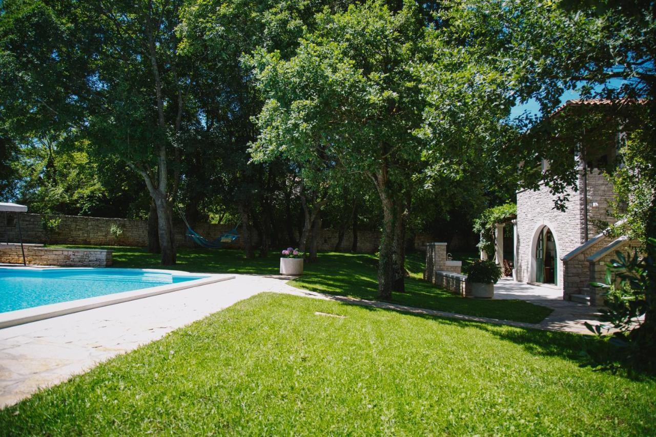 Villa Kringa Tinjan Dış mekan fotoğraf