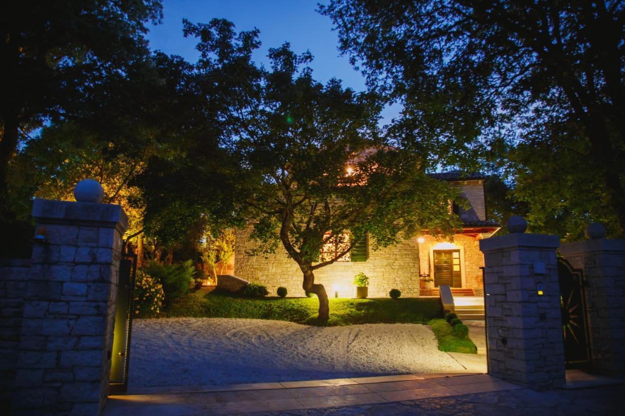 Villa Kringa Tinjan Dış mekan fotoğraf
